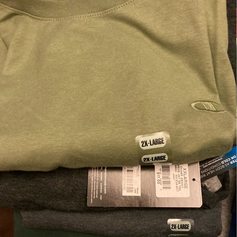 Lot #19 5 Champion tshirts